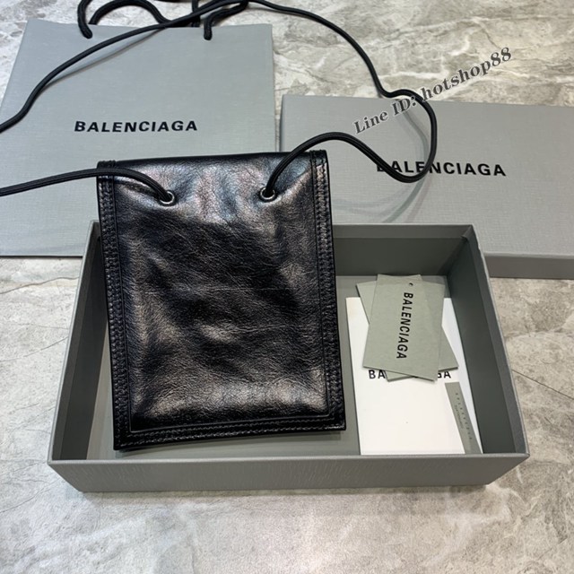 Balenciaga專櫃爆款小挎包 巴黎世家褶皺皮手機包 fyj1486